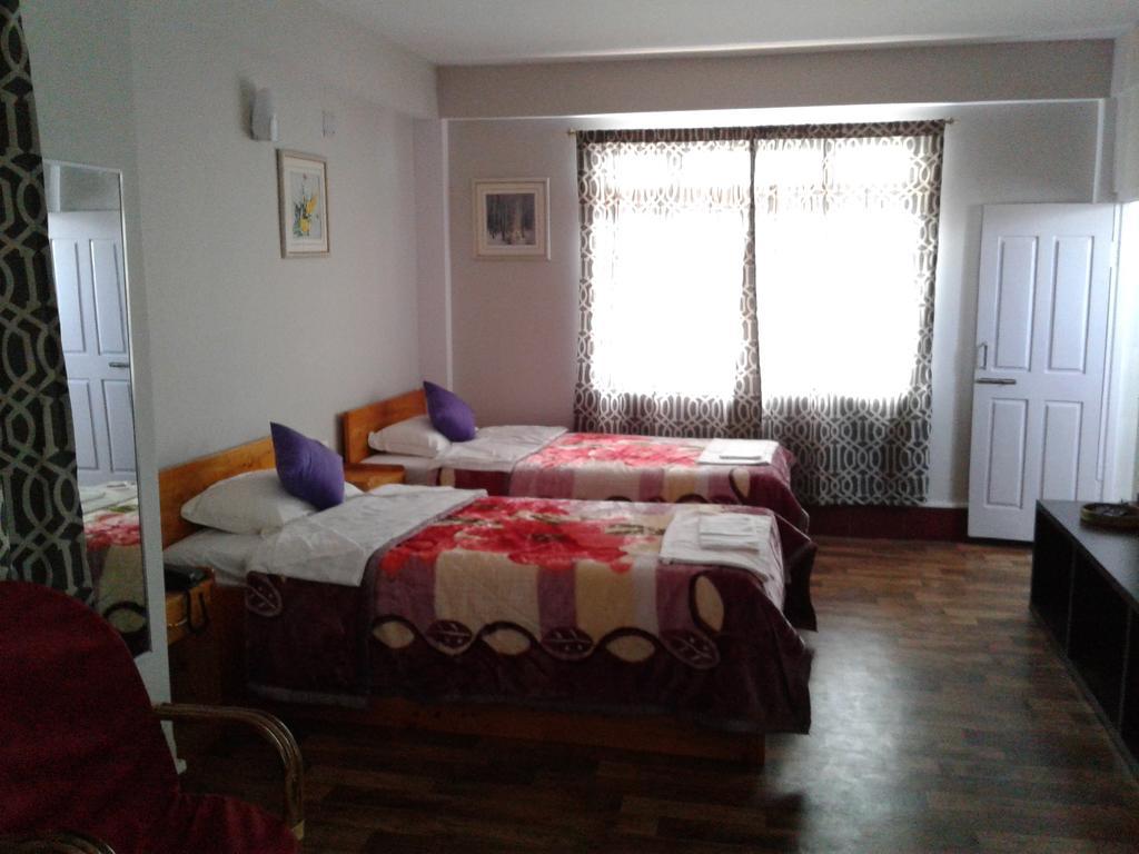 Aapas Residency Hotel Kalimpong Exterior foto