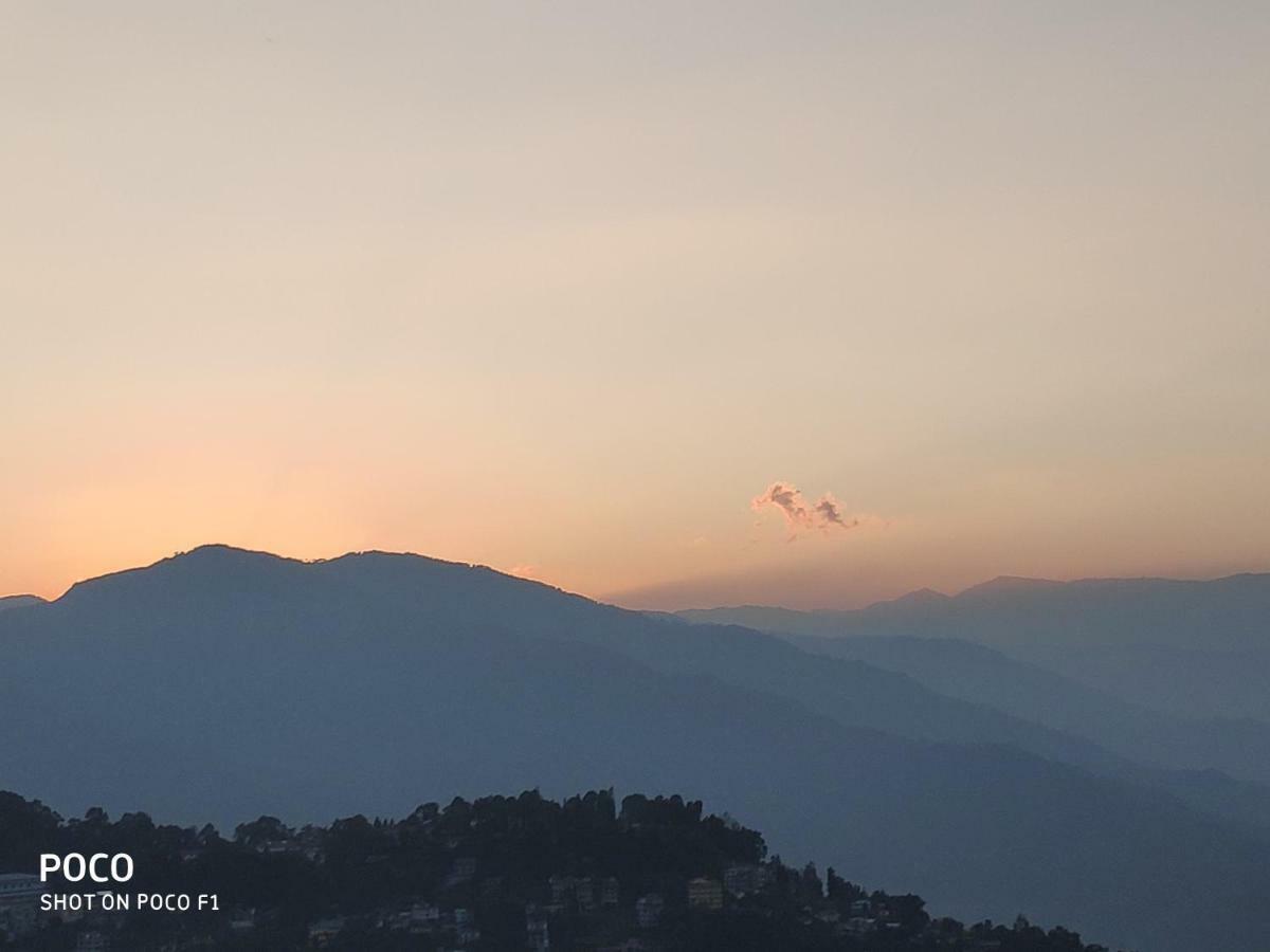 Aapas Residency Hotel Kalimpong Exterior foto